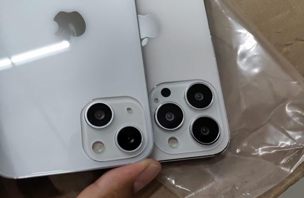 江孜苹果手机维修分享iPhone 13‌机模长什么样 