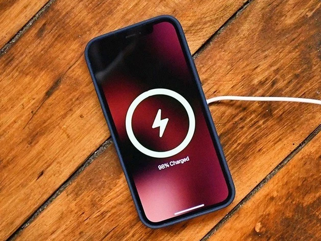 江孜苹果手机维修分享iPhone 12可以随便充电吗 